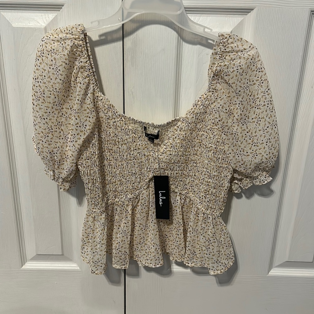 Lulus top